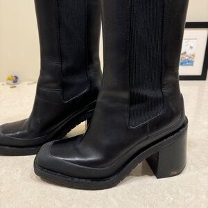 Tory Burch Expedition Boots Size 8.5